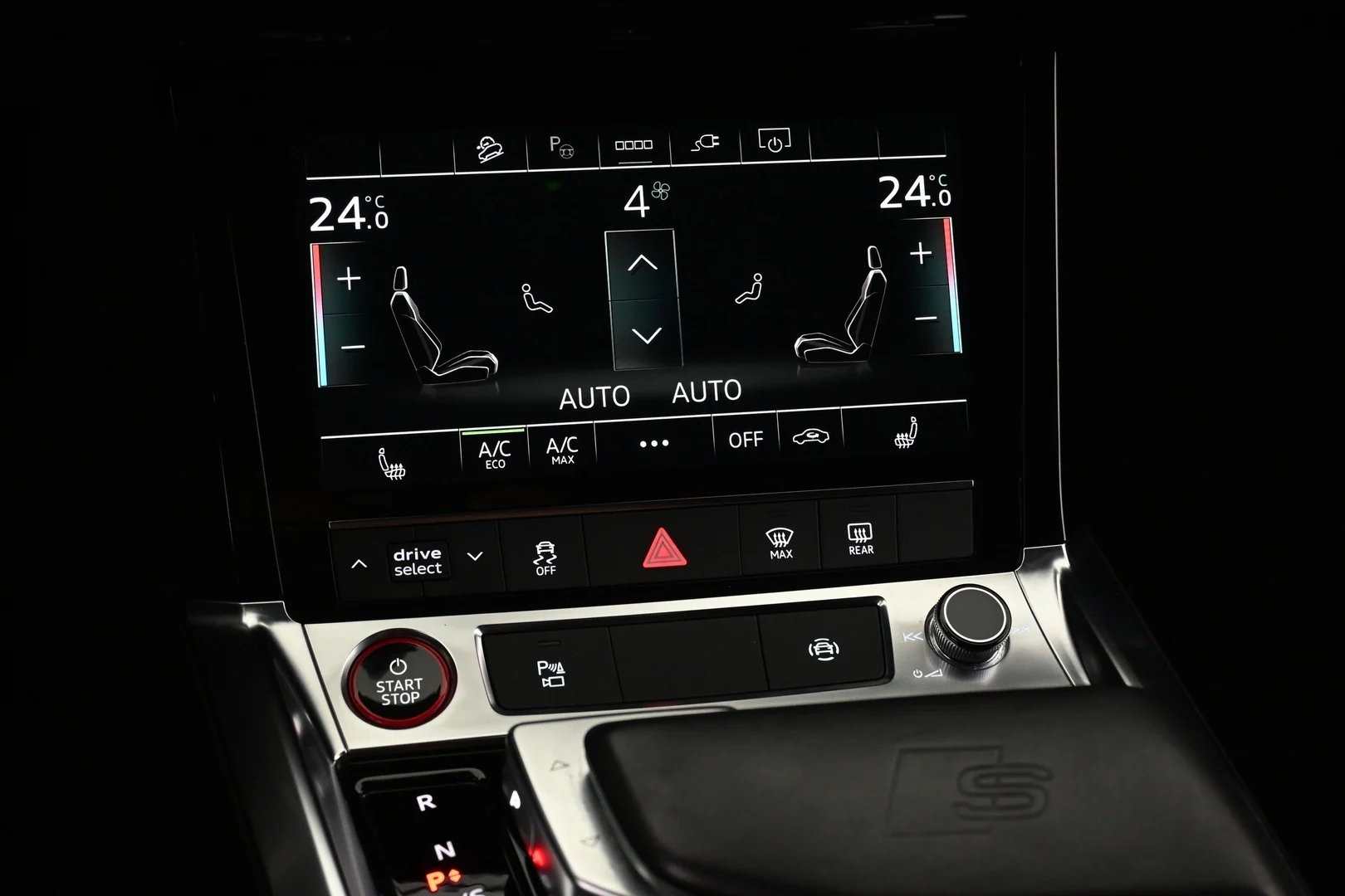 Car Image - 4X8xLnQ8QUtD80XSZg9J3k