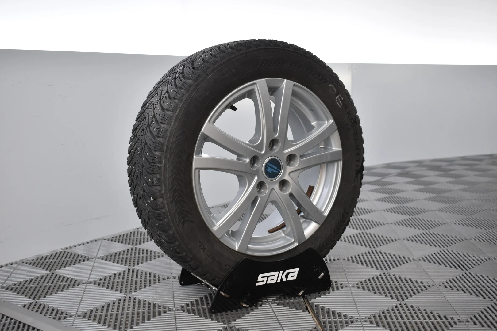 Car Image - 5PZGQZTDnxCborZZ4WCZk6