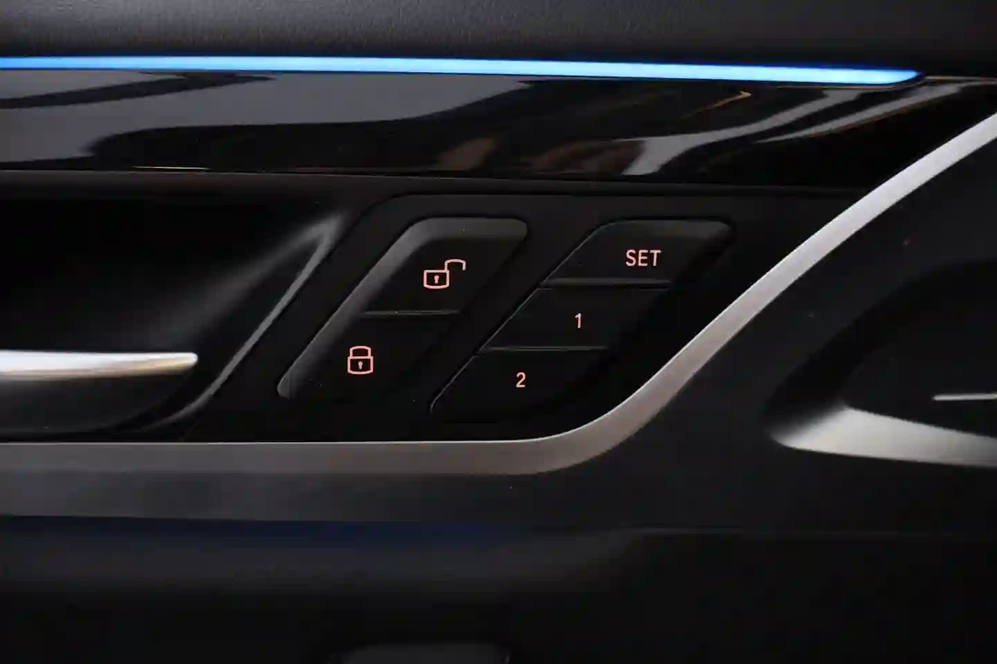 Car Image - 7BGihLHj82qojF6TFlUbik