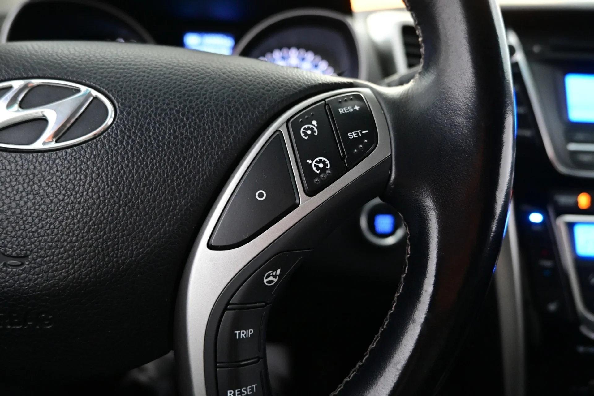 Car Image - 7smQrYWretsoIrdgWQ5tdA
