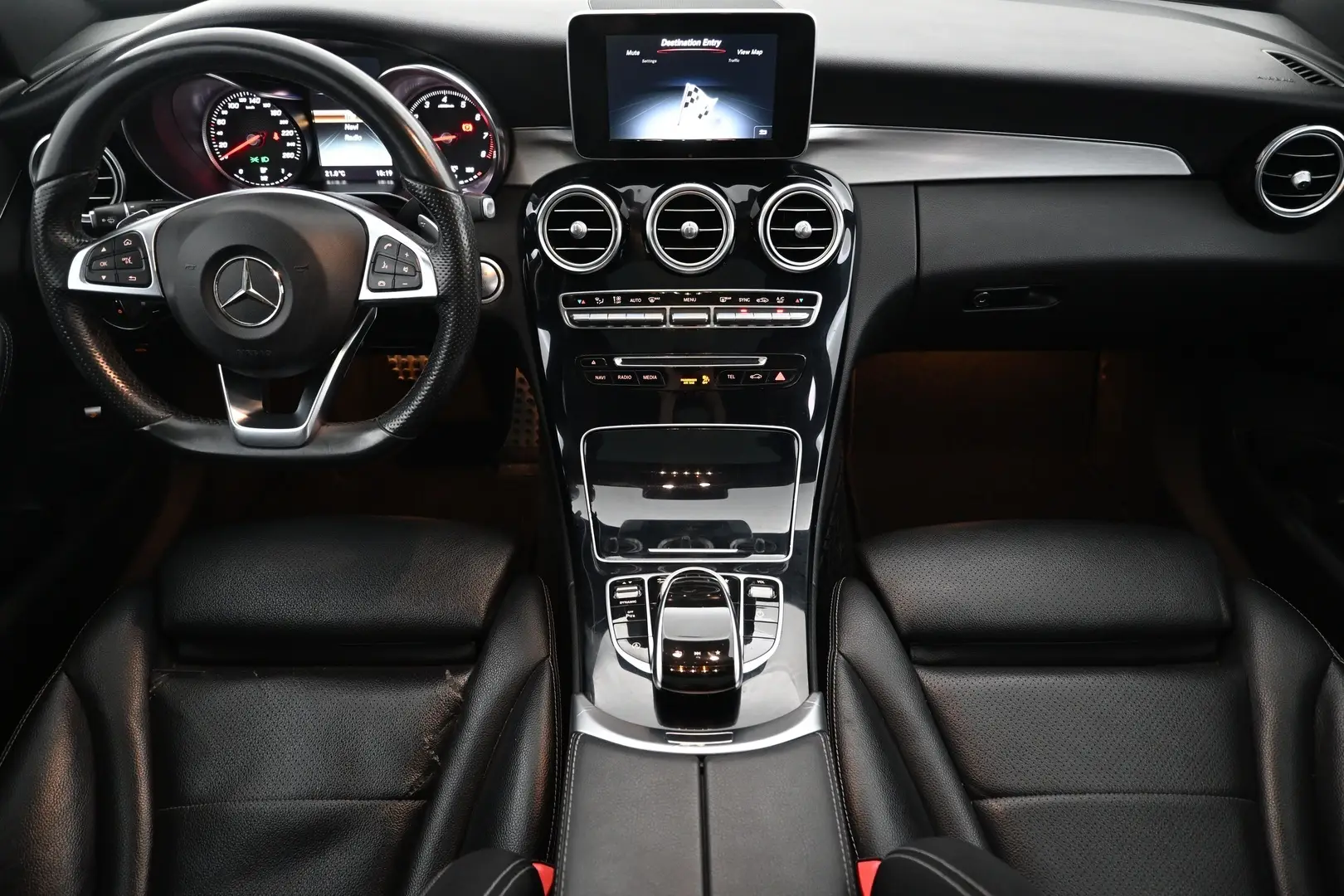 Car Image - 5I6QvD6NHEatTZWDhsLR91