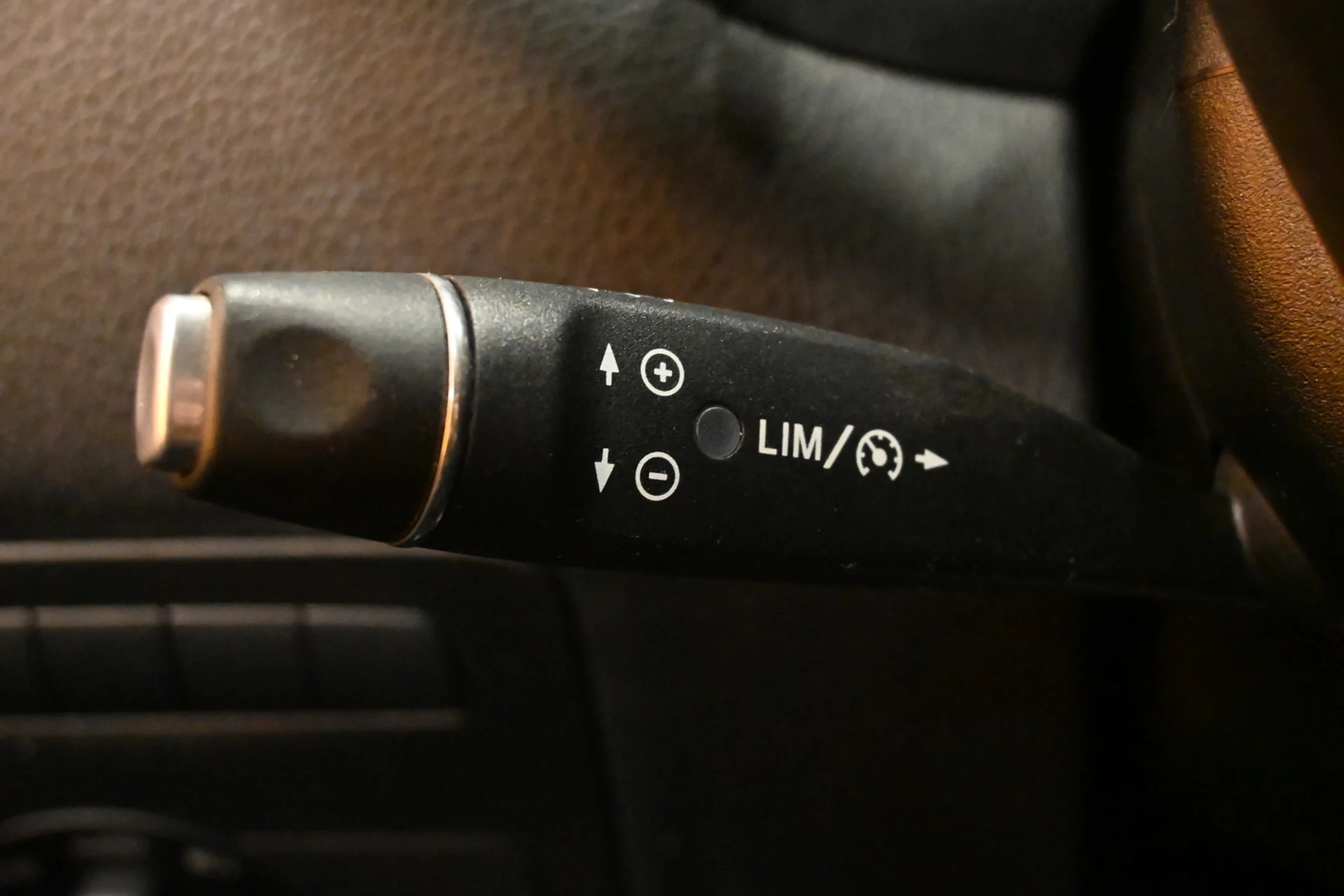 Car Image - 5uD1wCkEOExNpq2t7LCTov