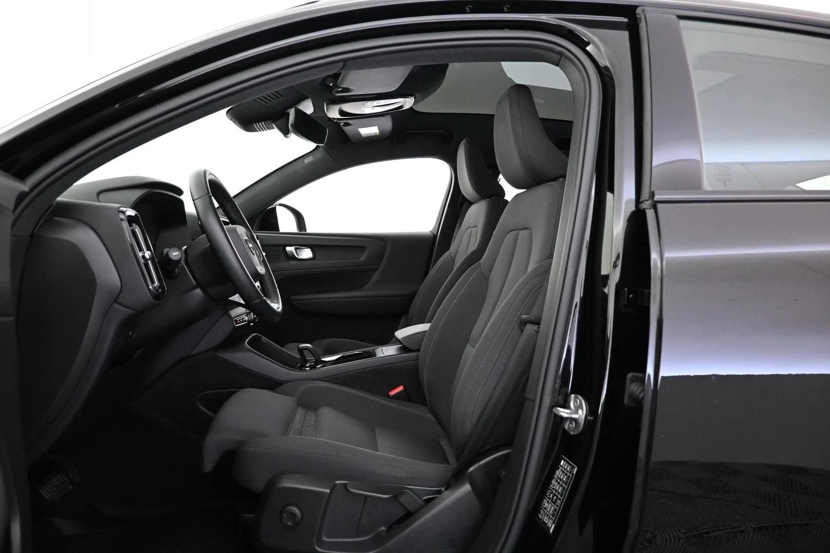 Car Image - 5ahwXkM3wurUkDDDPxl7w0