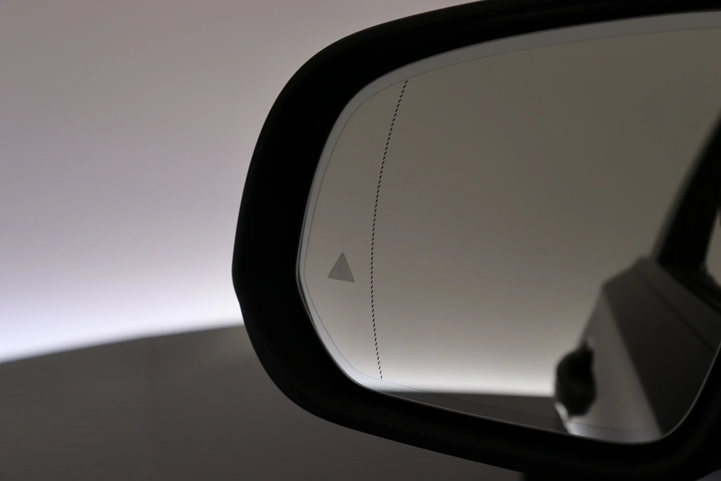 Car Image - 2Cky1F6YdLD34FSpbQ8Nns
