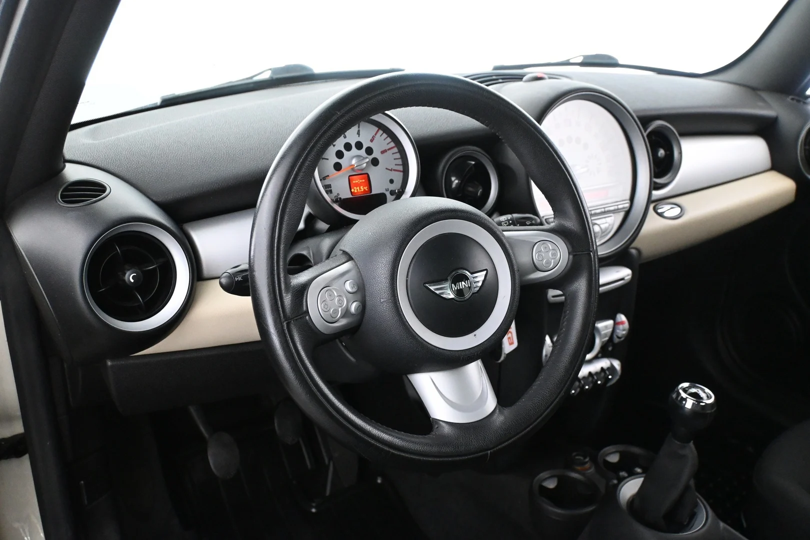 Car Image - 59Wa7a3UTGktslTjX6YpTO