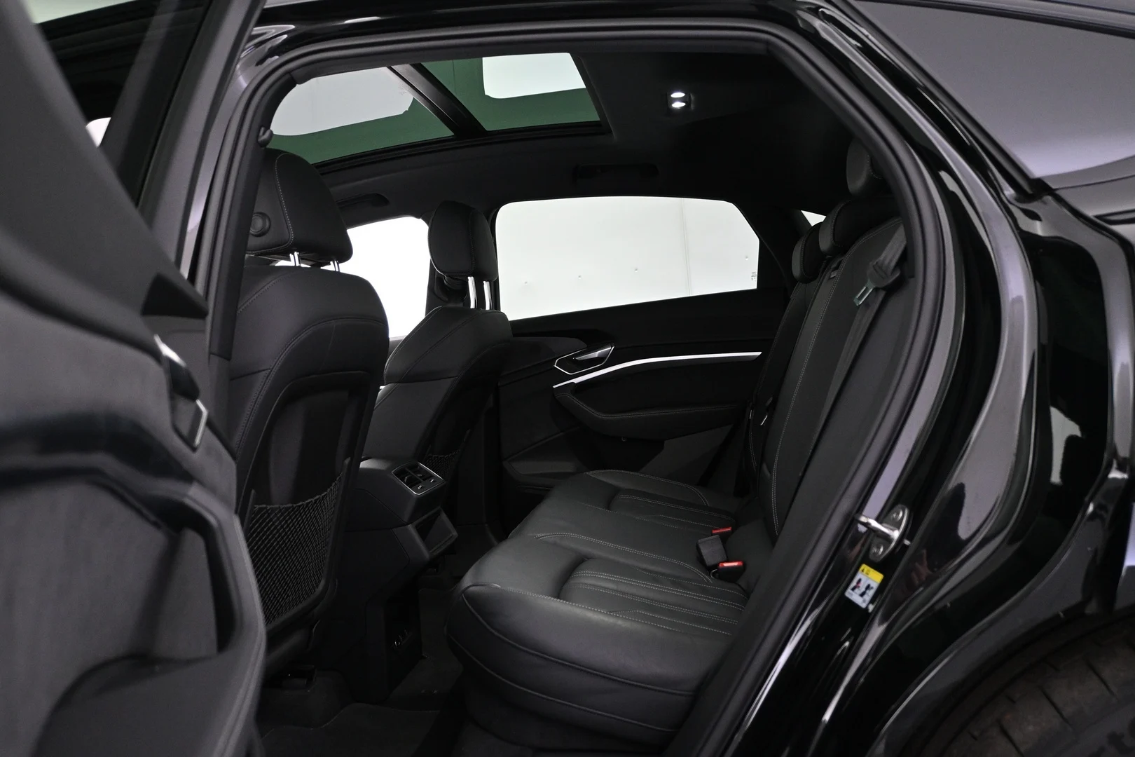 Car Image - 3riC4g8fRZ3QSuaNiKjeNV