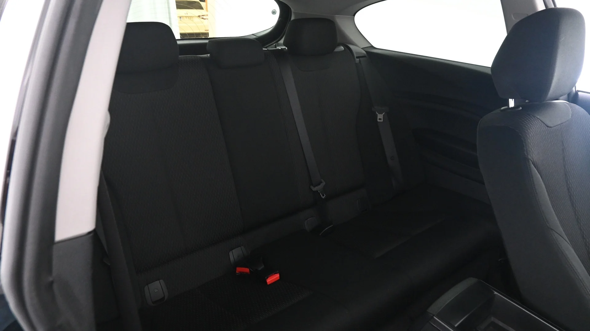 Car Image - 4YdEGJIfcS3aX4PvJCSRpT