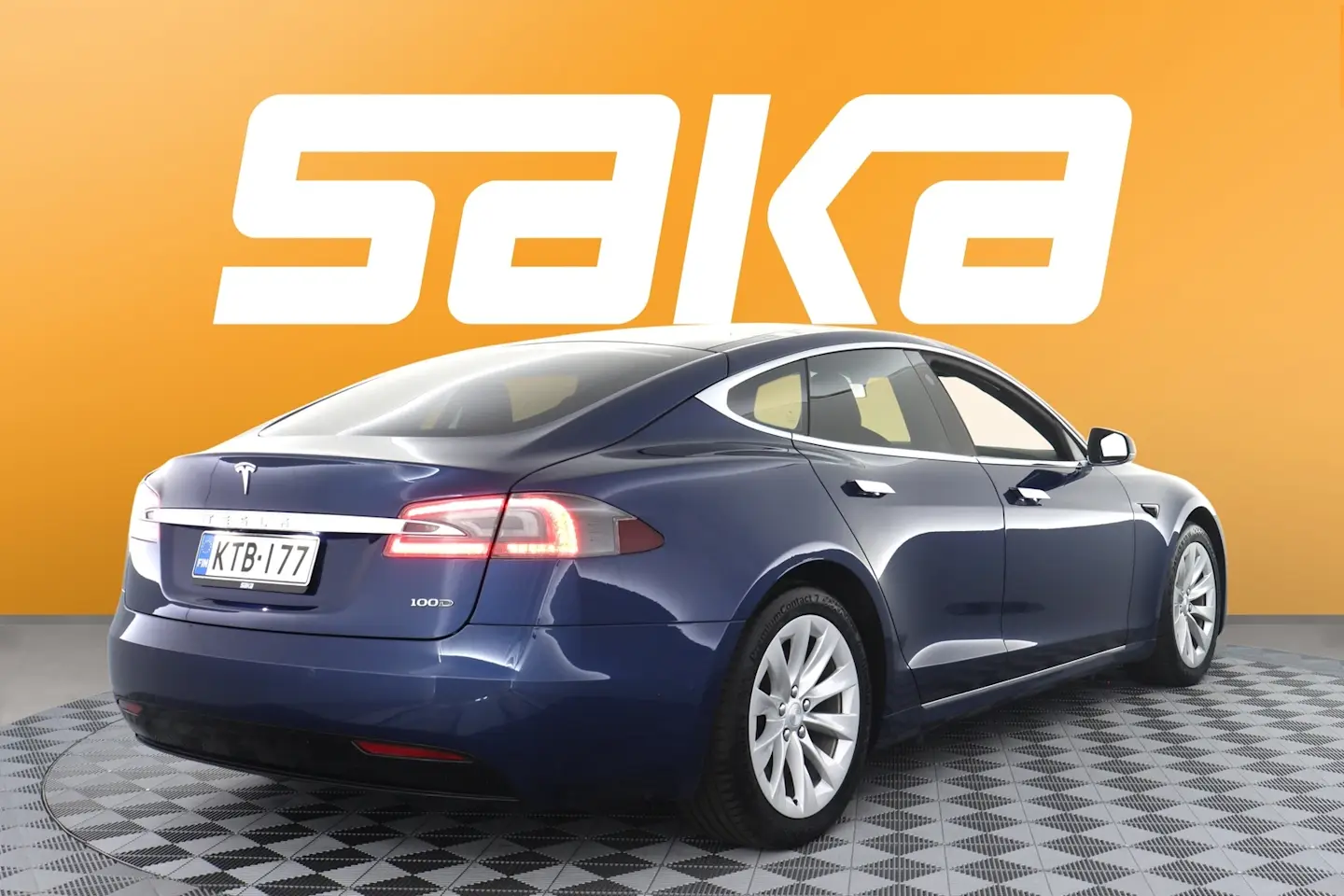 Car Image - 53JyIH5Pwyxyl8RpxQ7bwY