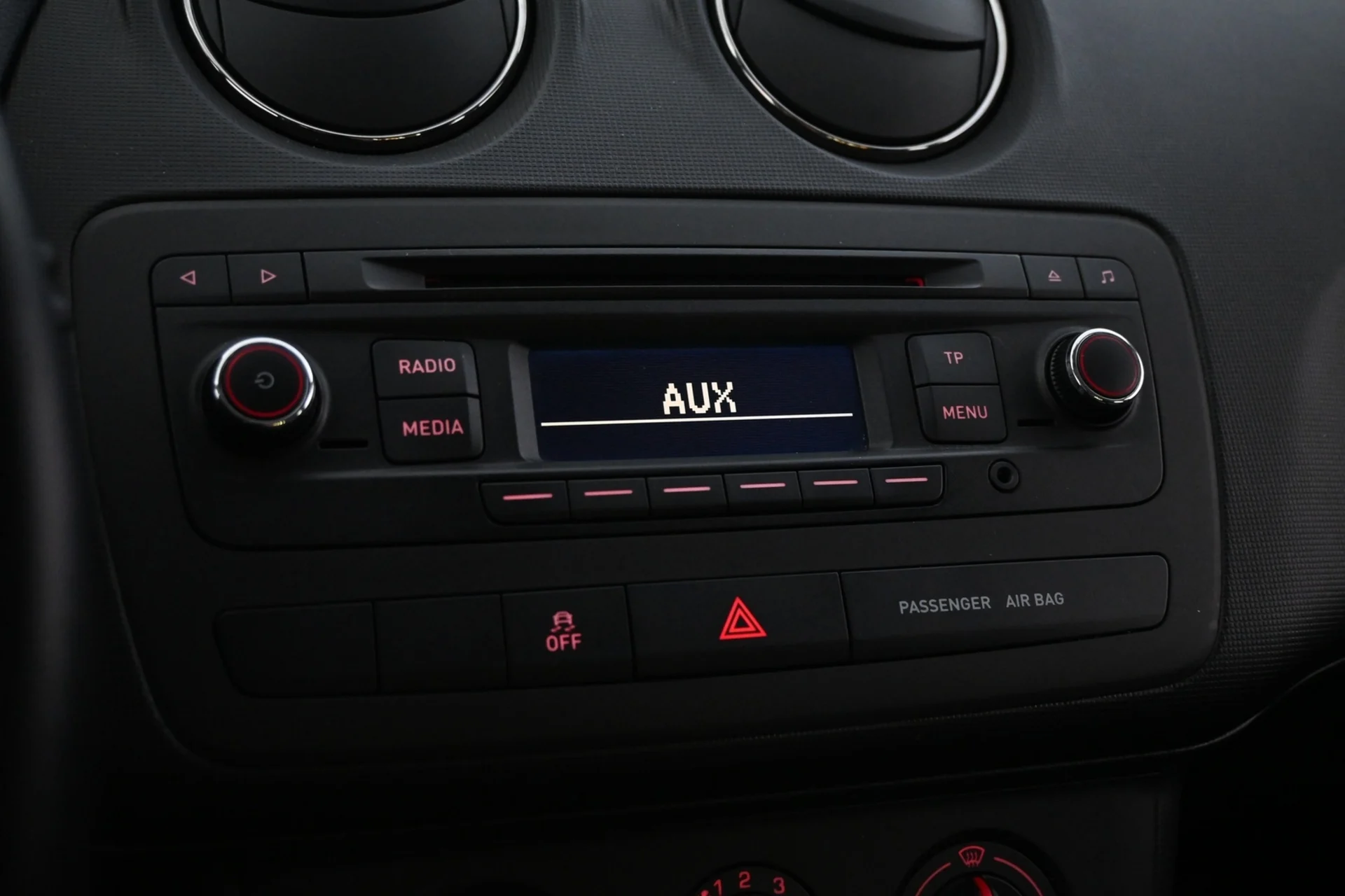 Car Image - 1amDRuJmDUFkuyaj3mnj9f