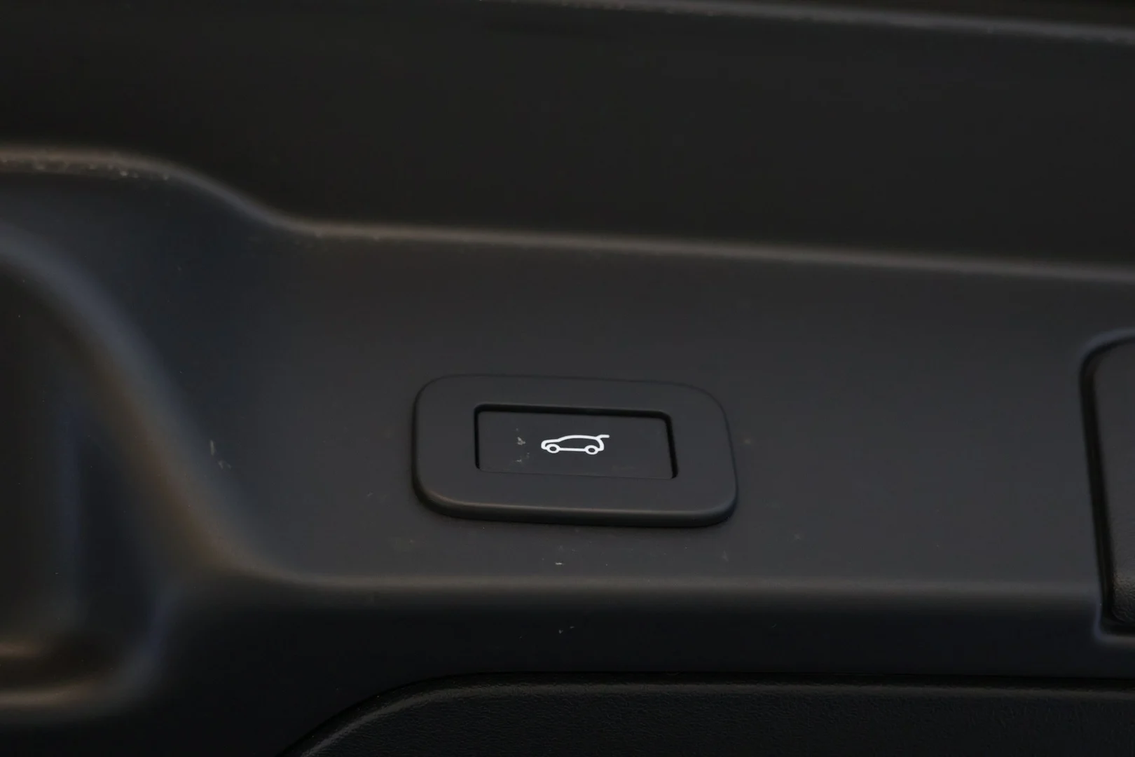 Car Image - 2m1FKHEF5TzxgP4t1GfRYi