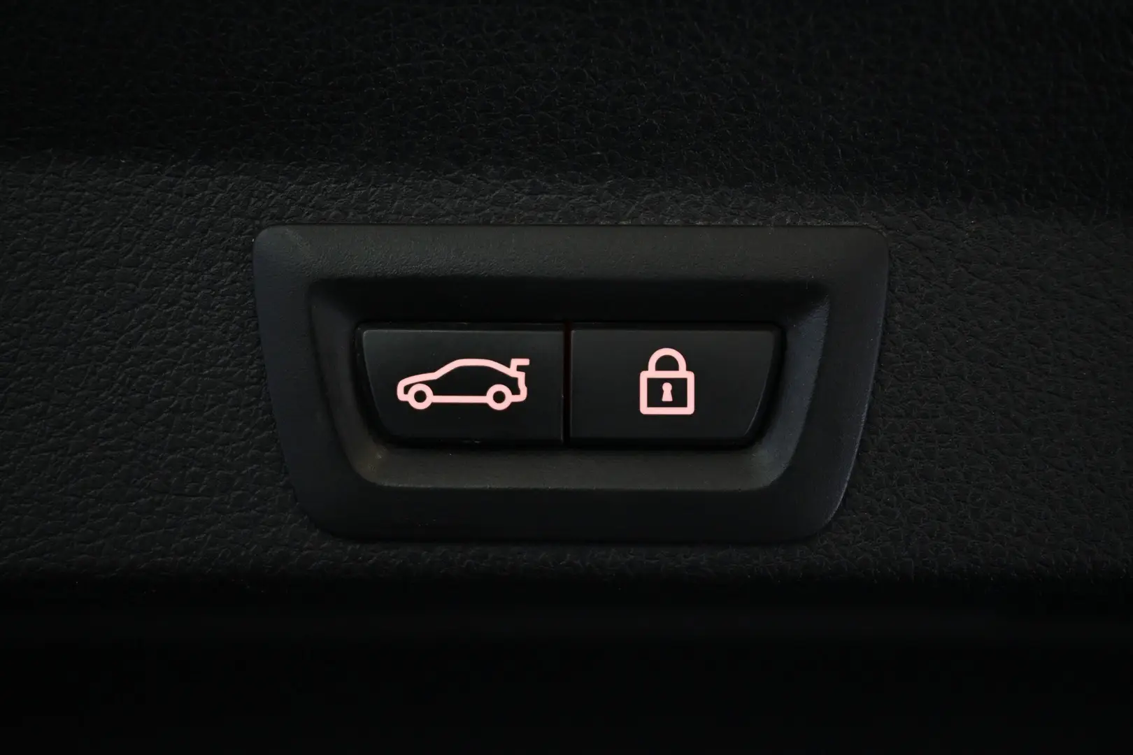 Car Image - 7FdF7kT4vil4Xlov08iISk