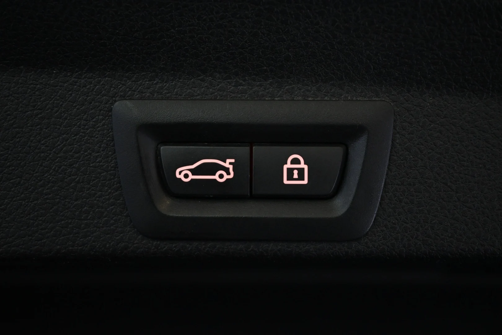 Car Image - 7FdF7kT4vil4Xlov08iISk
