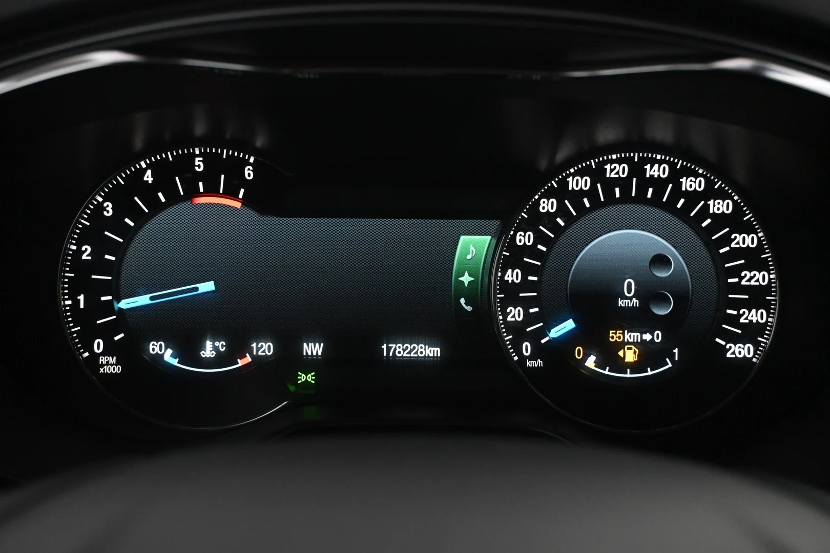 Car Image - 38hNfFOBYLwszjVYJH0OHg