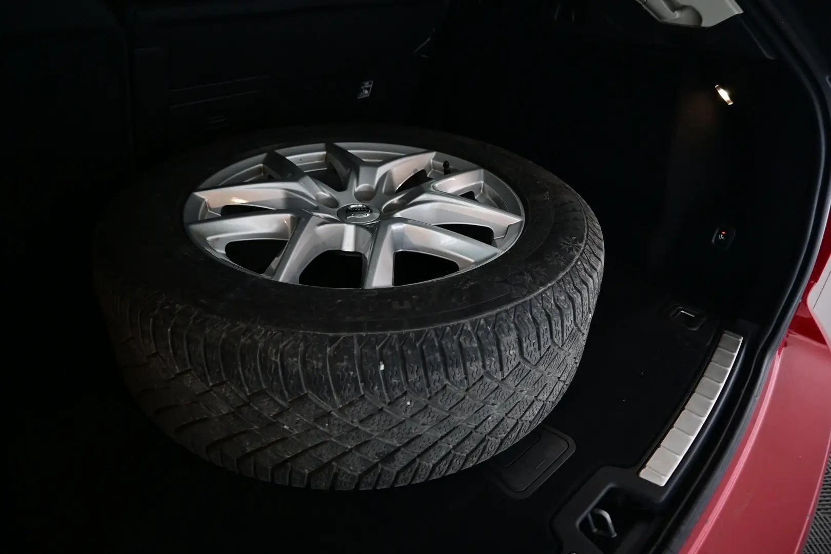 Car Image - 3Tc6quUvfXZFWRNjp75nxL