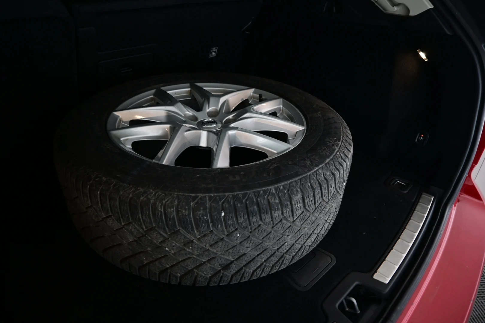 Car Image - 3Tc6quUvfXZFWRNjp75nxL