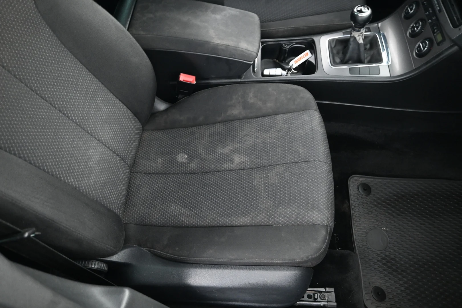 Car Image - 31mICo9XjHM5BUxG49eWpY