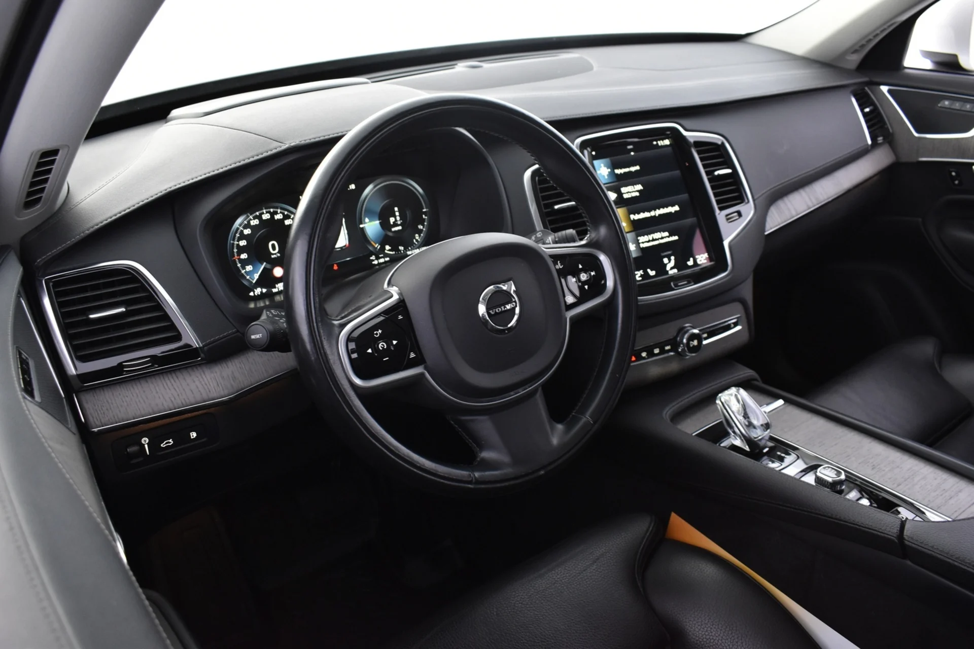 Car Image - 1b8nNMNArJjD3P7gSgarao