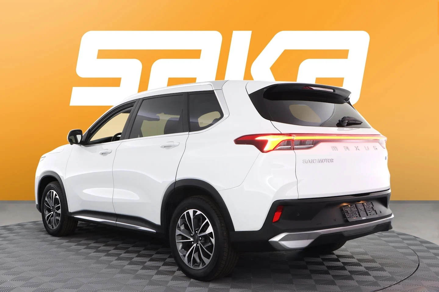 Car Image - 7zKLMHtb85snQXknDN9yq2