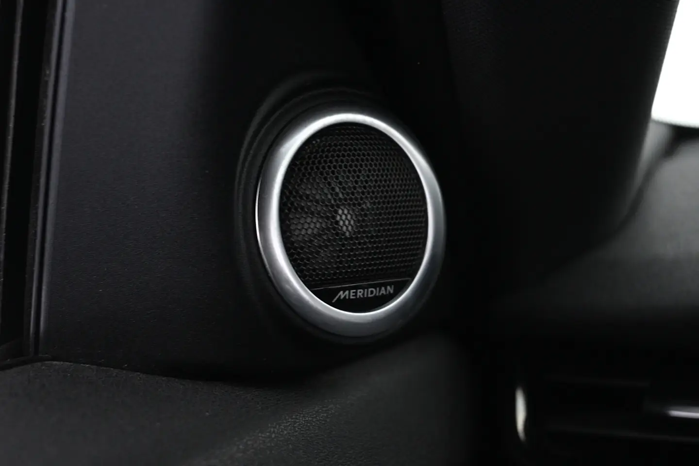 Car Image - 67HkisZeVdyc9WdZ3bSDOL