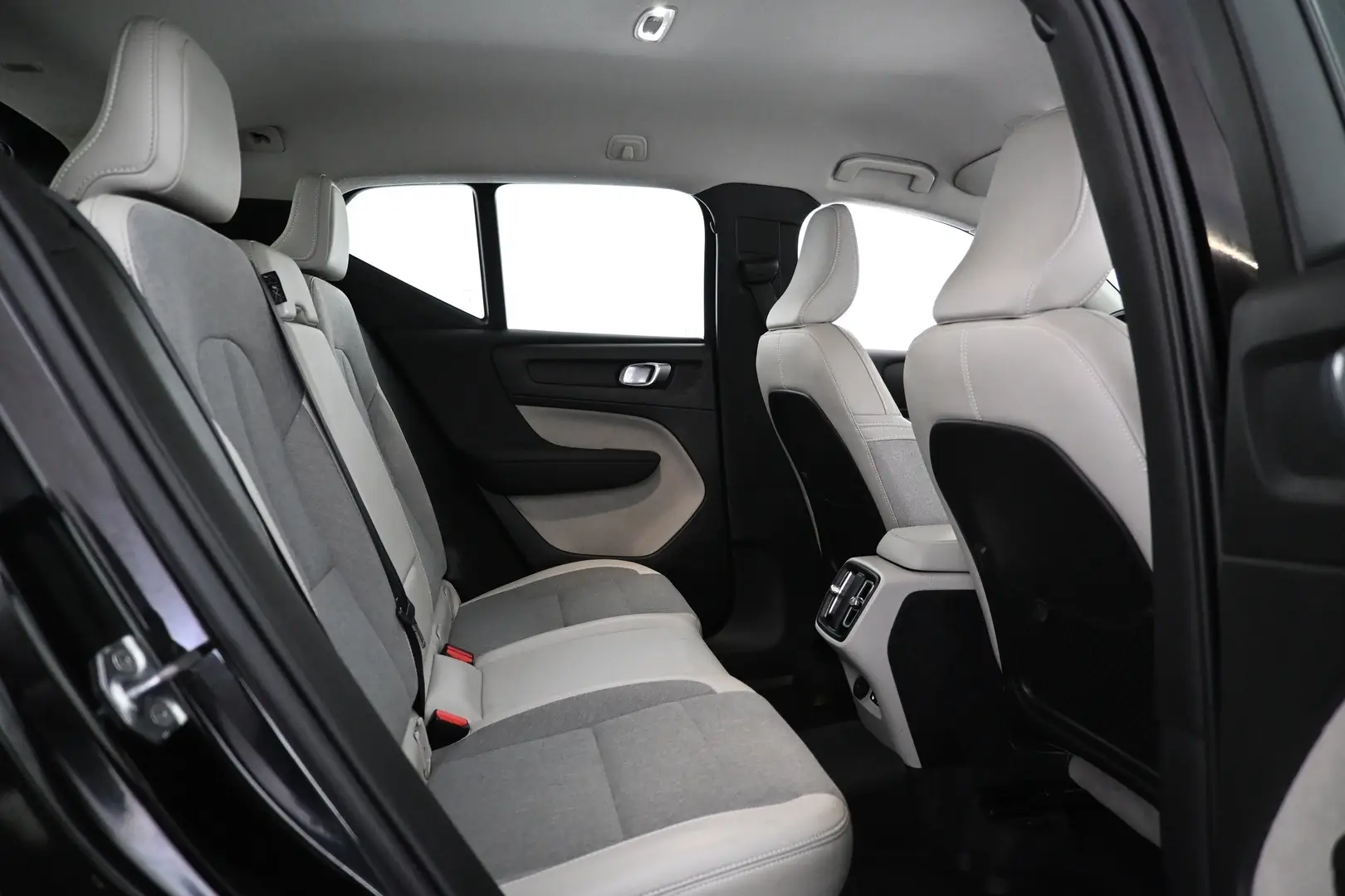 Car Image - 7untQhv2xMHdRjynQISo9I