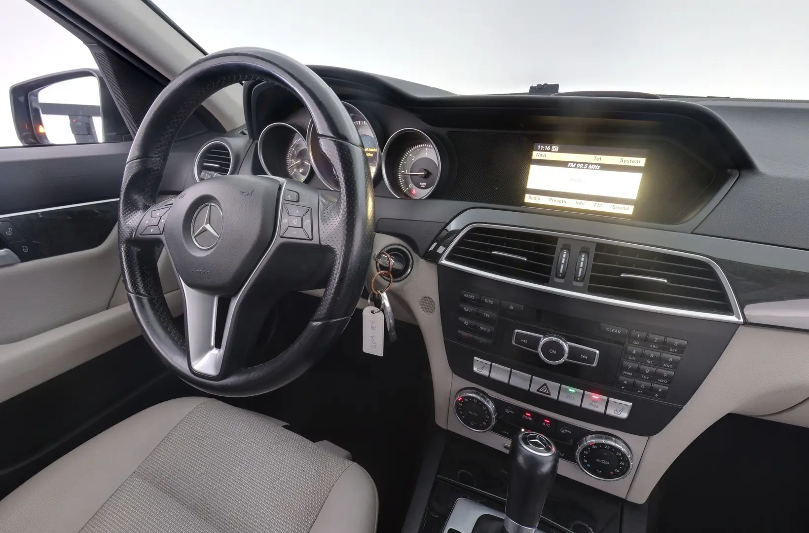 Car Image - 4akd8dqgzXy9COHV6QAsP6