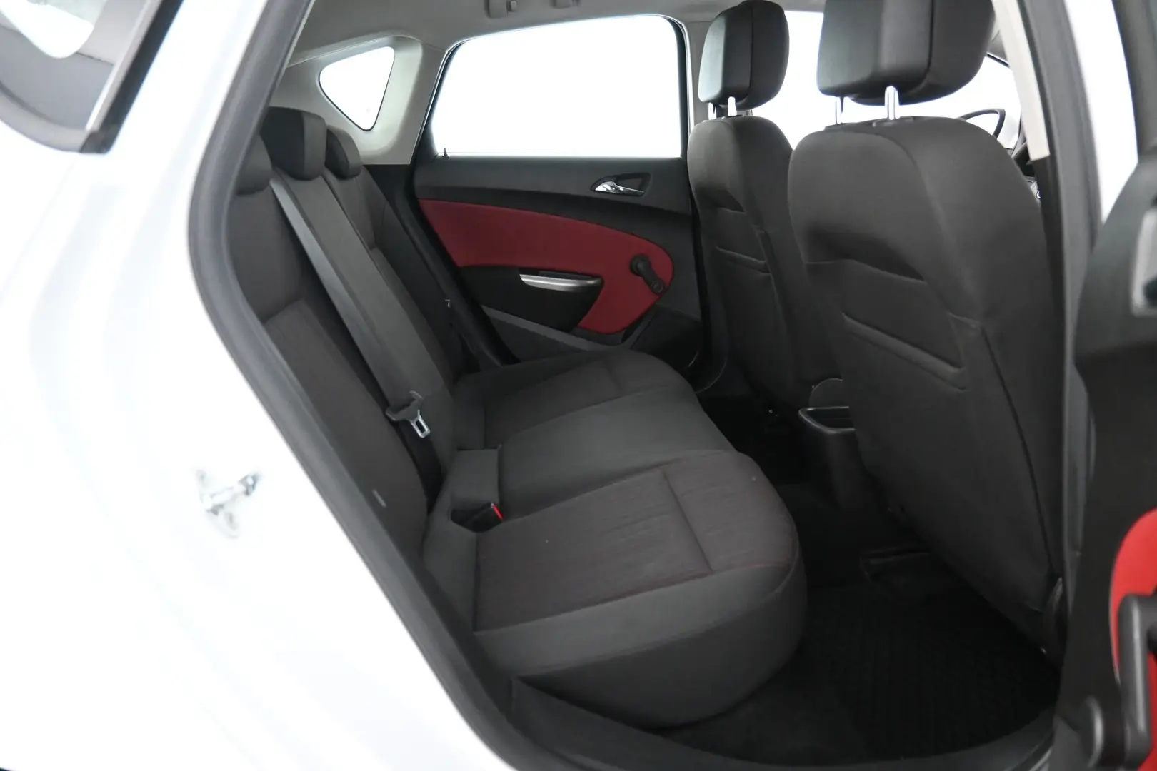 Car Image - 7uFYxQgrBJtc8YTlYIZF09