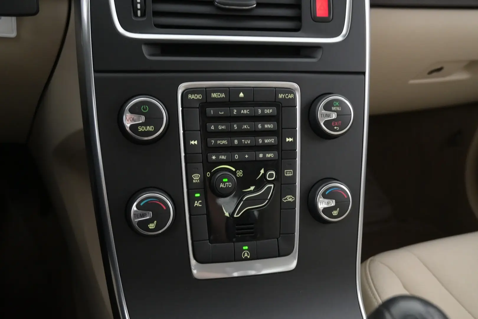 Car Image - 7gdoDuqGRWMU4jFxGaJ6KN