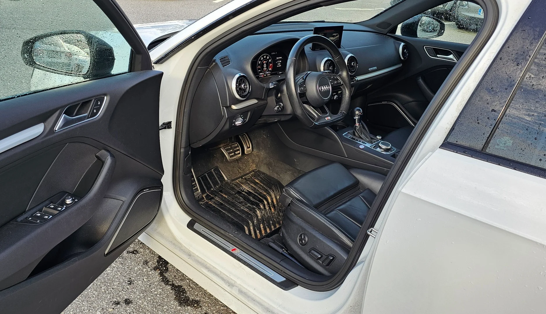 Car Image - 1NMNCQbOkyUr4GHb0u0PUf