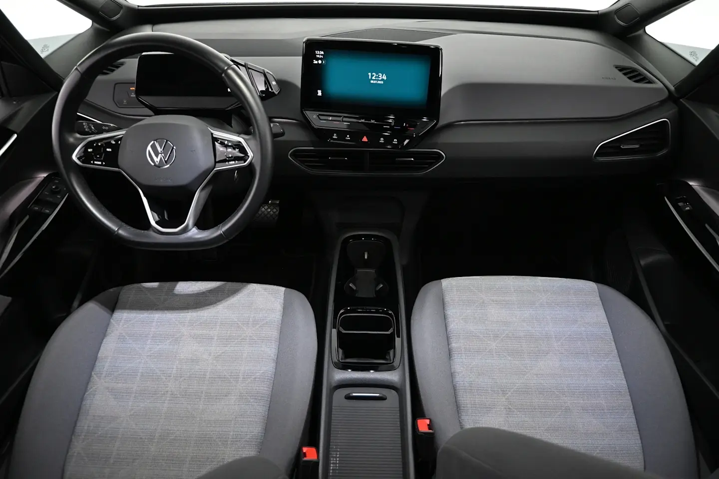 Car Image - 7jUdyjRSLNoIRsnb8bpD1b