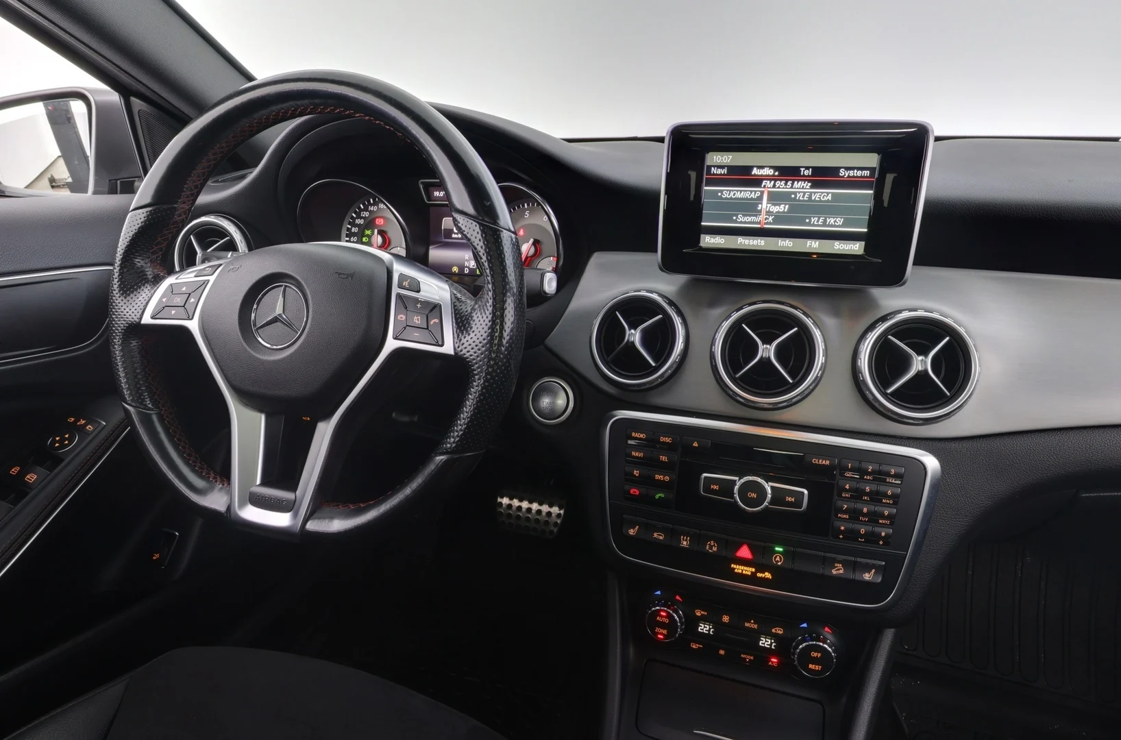 Car Image - 3rt8b3eRRXNYxErFpXqVl