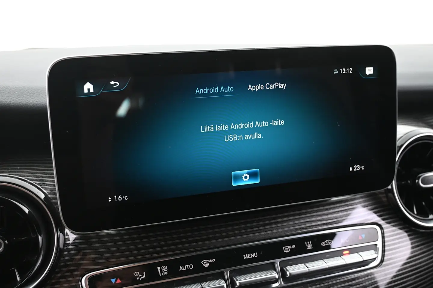 Car Image - 1KVC5KjoAOwUEIVlwmcQZj