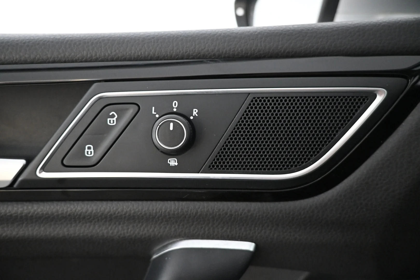 Car Image - 1miDcK5taGMYyB015ce2sX