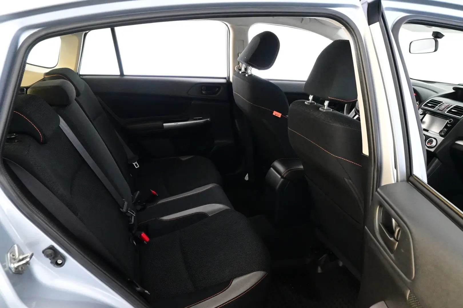 Car Image - 19M2fr5a8EzpOO7DLzUpuu