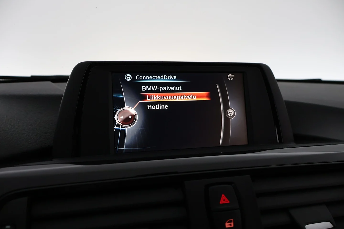 Car Image - 1hXmMYF85YESook5btj8TR