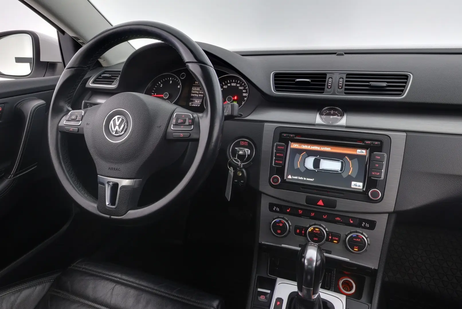 Car Image - QJYxnzYCuUiD9bzQGnQhi