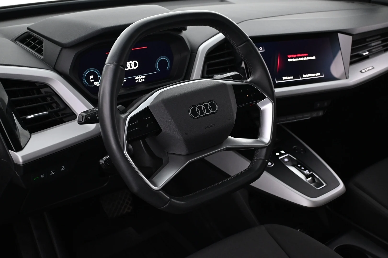 Car Image - 17OXqzXAatYYIxe4JVGN0G