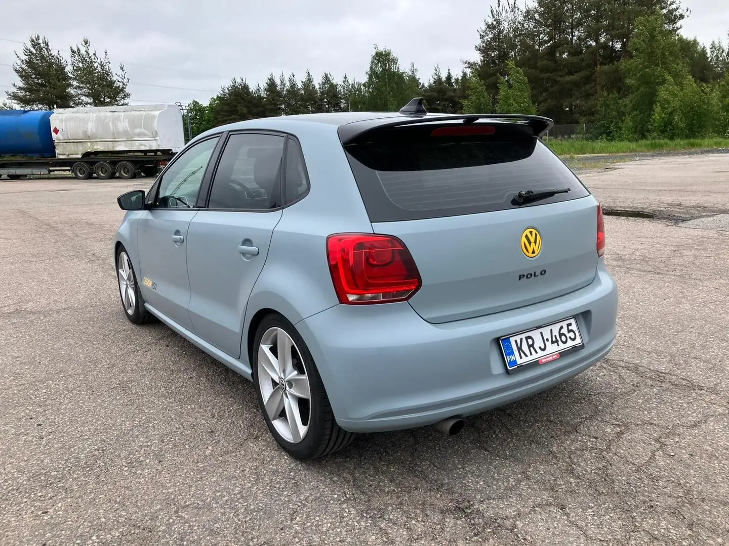 Car Image - 4qEAmzU9llKI3hB4QGufJn