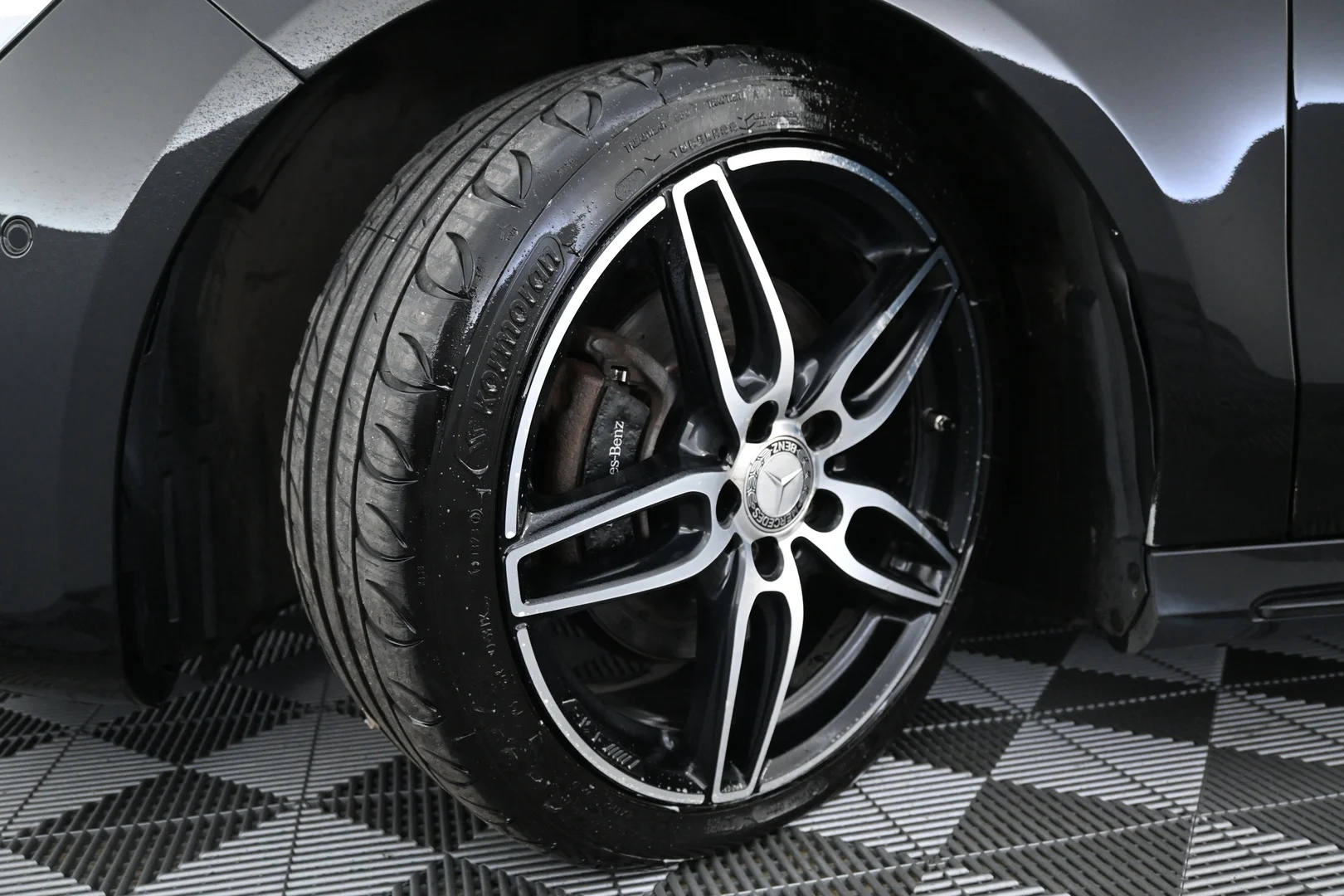 Car Image - 5b5Xga2ytzmQ3vgQAue4Rk