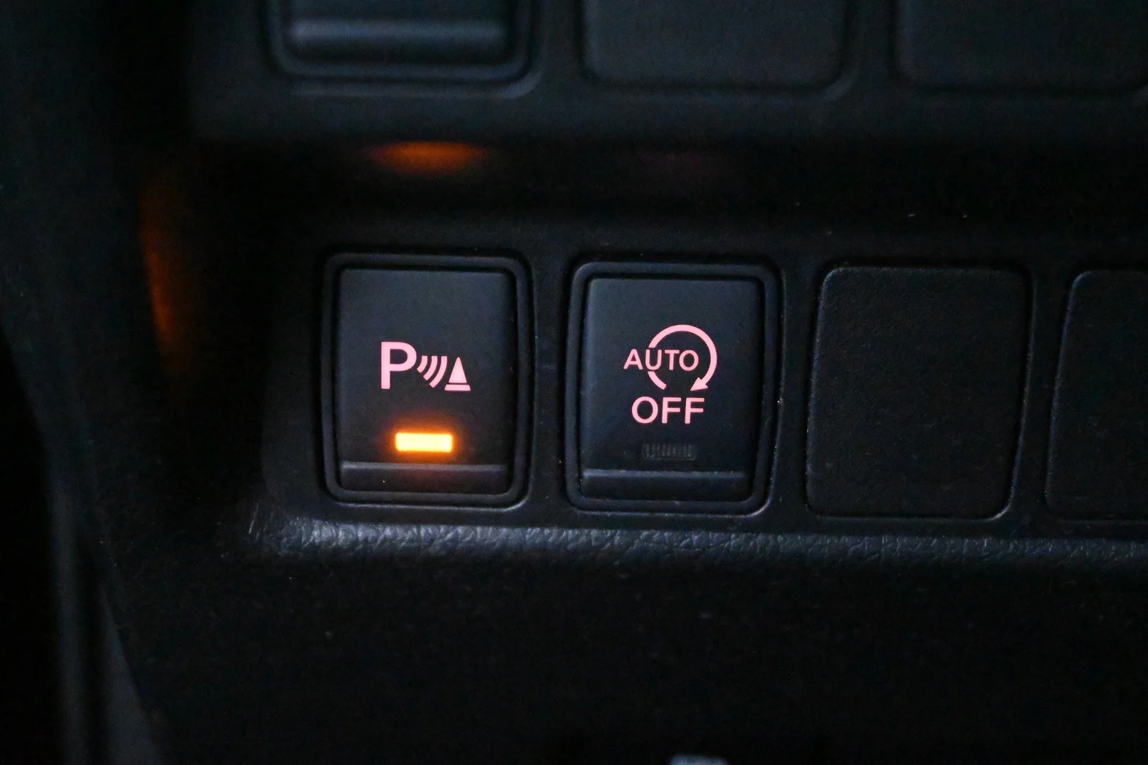 Car Image - 4HCIZi38lGzMvRyF641ESK