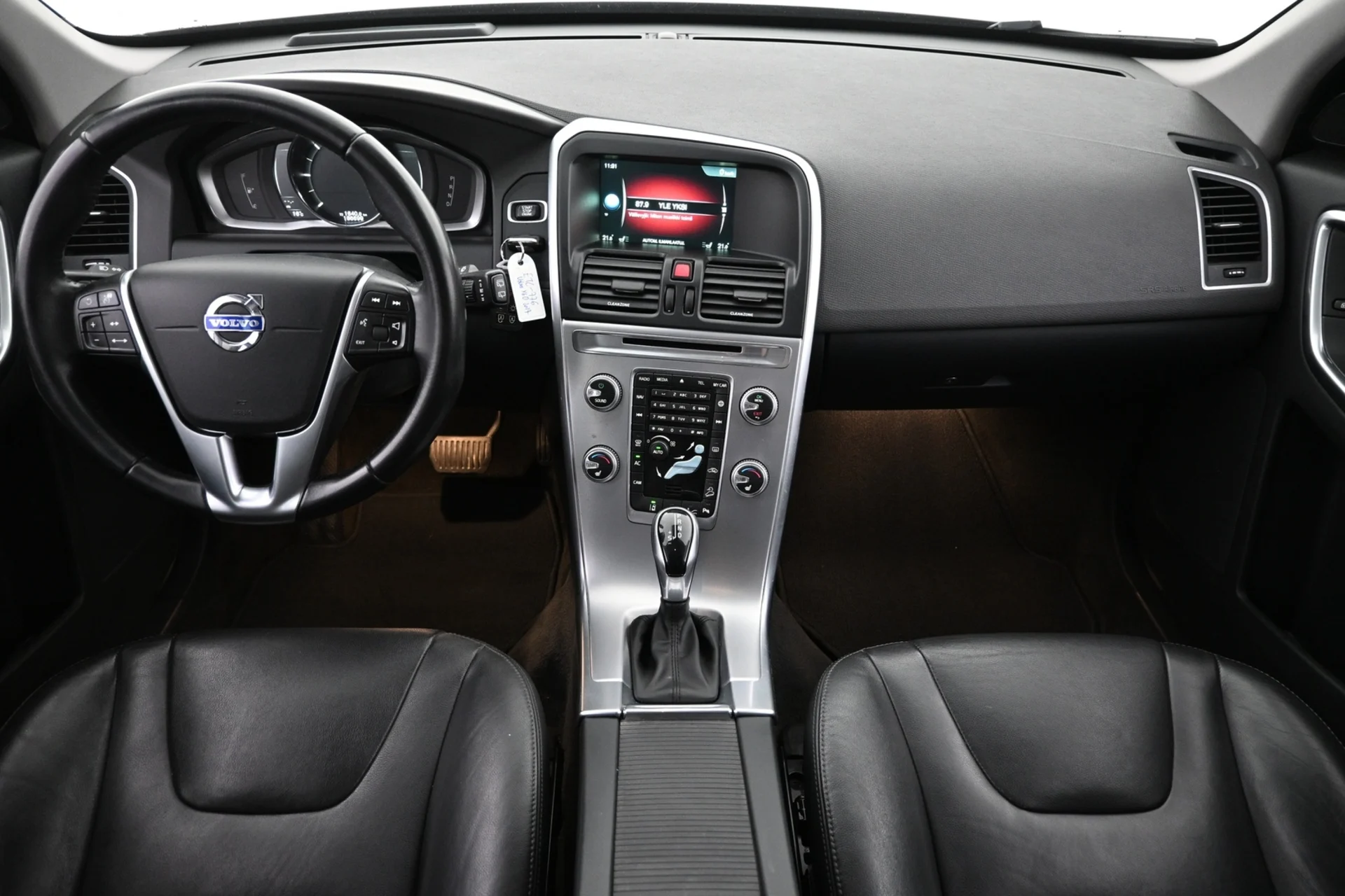 Car Image - 3CAUhooY5KnxC02QhsbC51