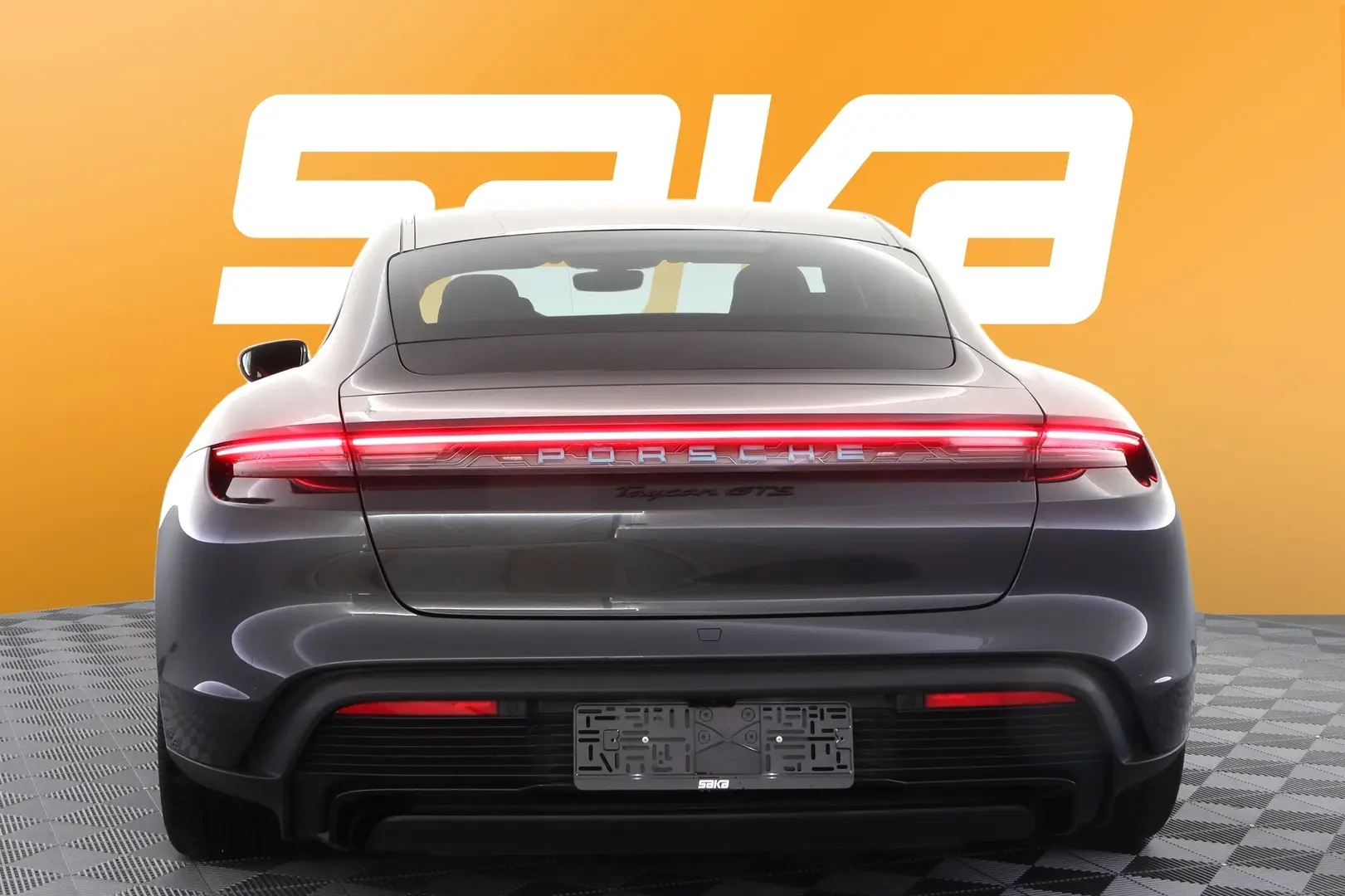 Car Image - kpB1jGFLBpo0TmjIIVQR7