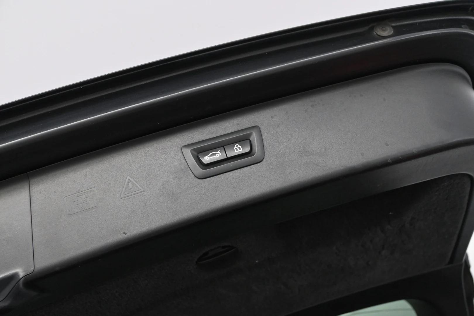 Car Image - 5i5xBCiZtYeb37rc4Ht7dX