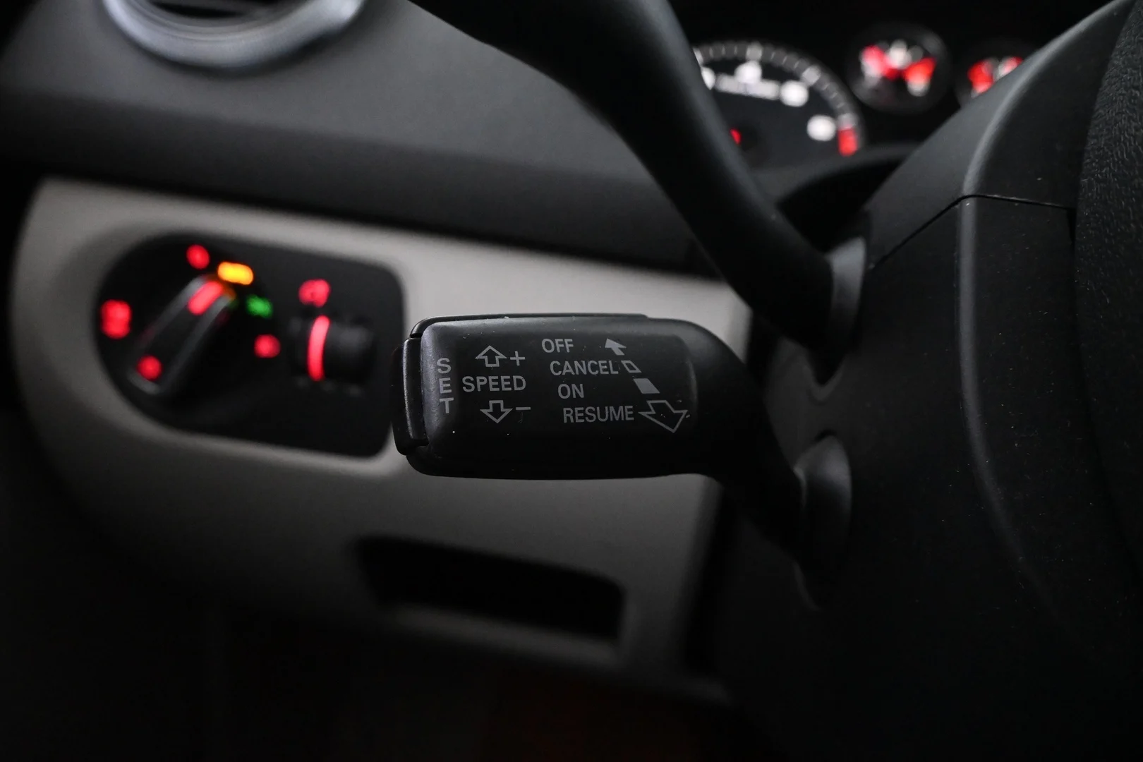 Car Image - 1mGpxGLtQSmTdFQdm9pSMl