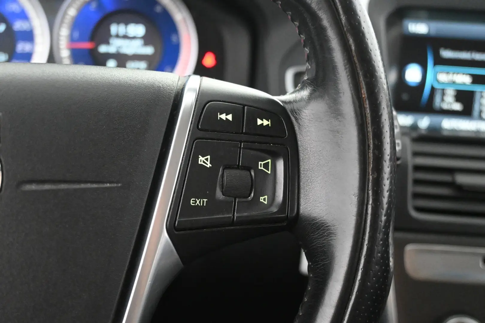 Car Image - 7rYDK8beb4cE1PoJ5bJHJz
