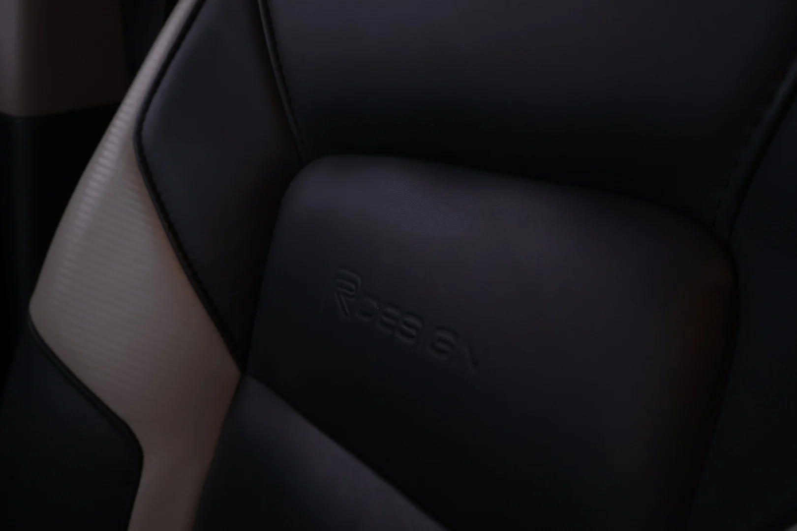 Car Image - 1bjxw8zaoxcRrcLNHlkH81