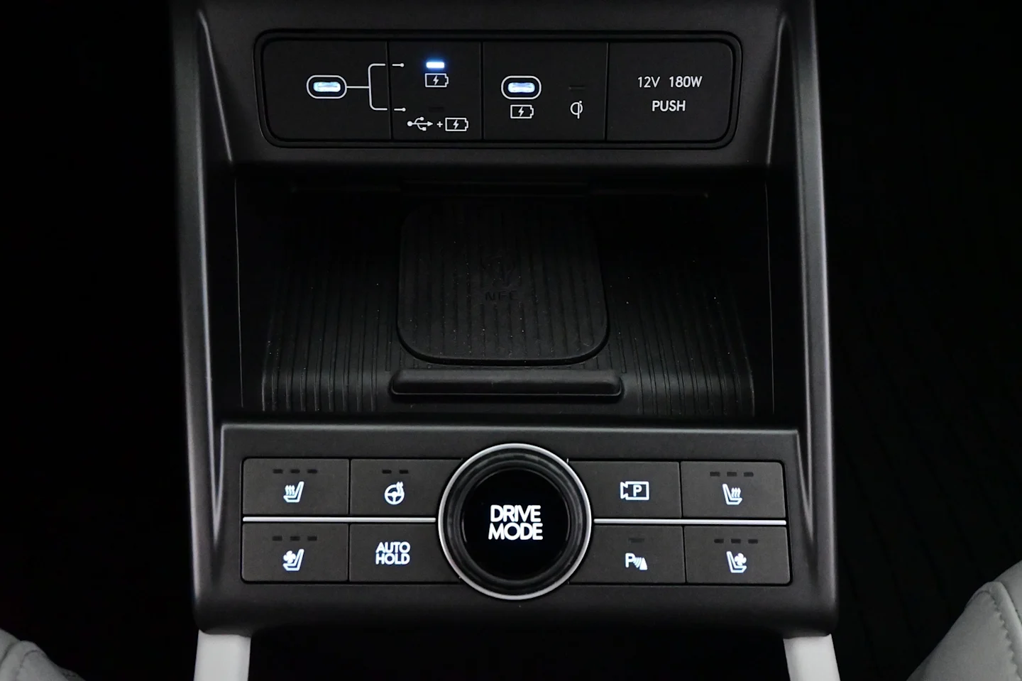 Car Image - 4dqd0KxNlW140xGIDmyhNG
