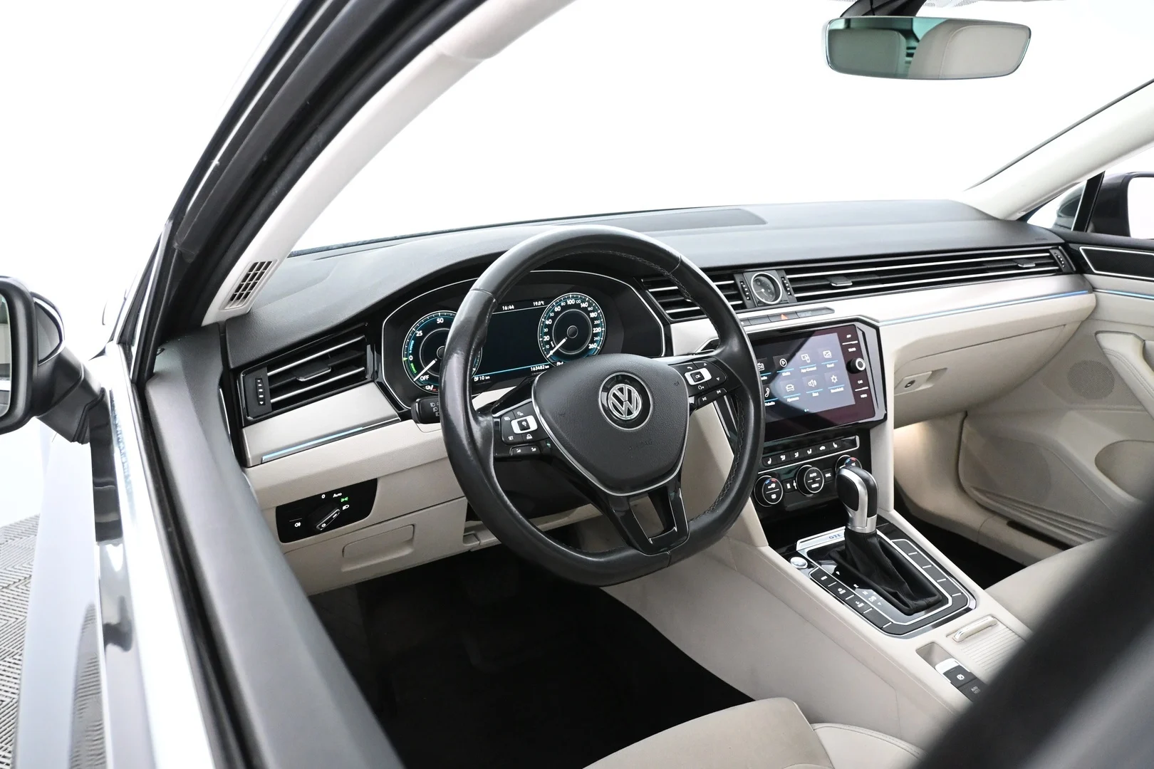 Car Image - 117sjubdHf6ri5myG4Fvy5