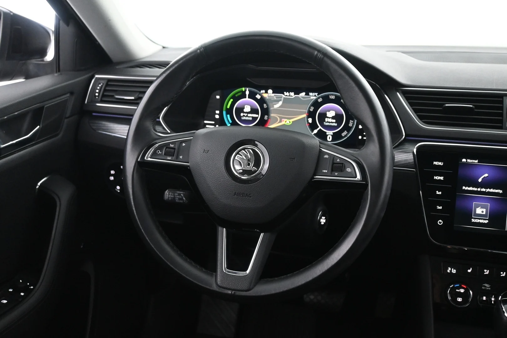 Car Image - zUvqFzreCXsyLiNV7CtkP