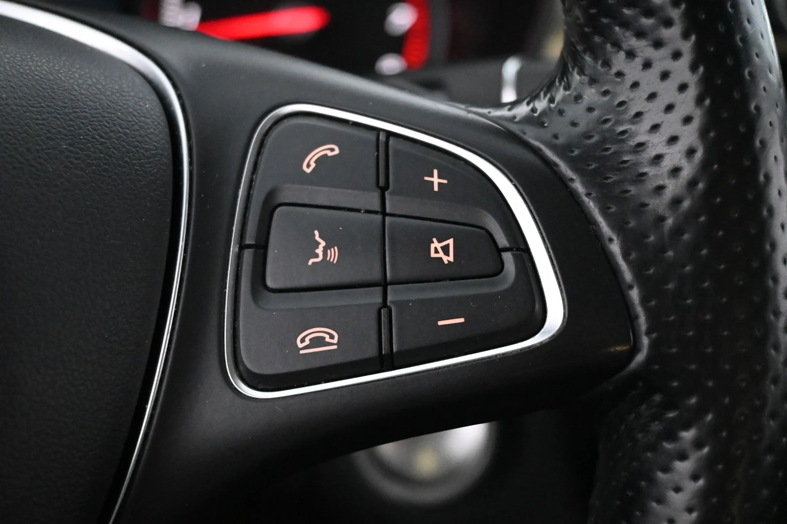 Car Image - 1TrvBSQlrkAozOUvFCDig3