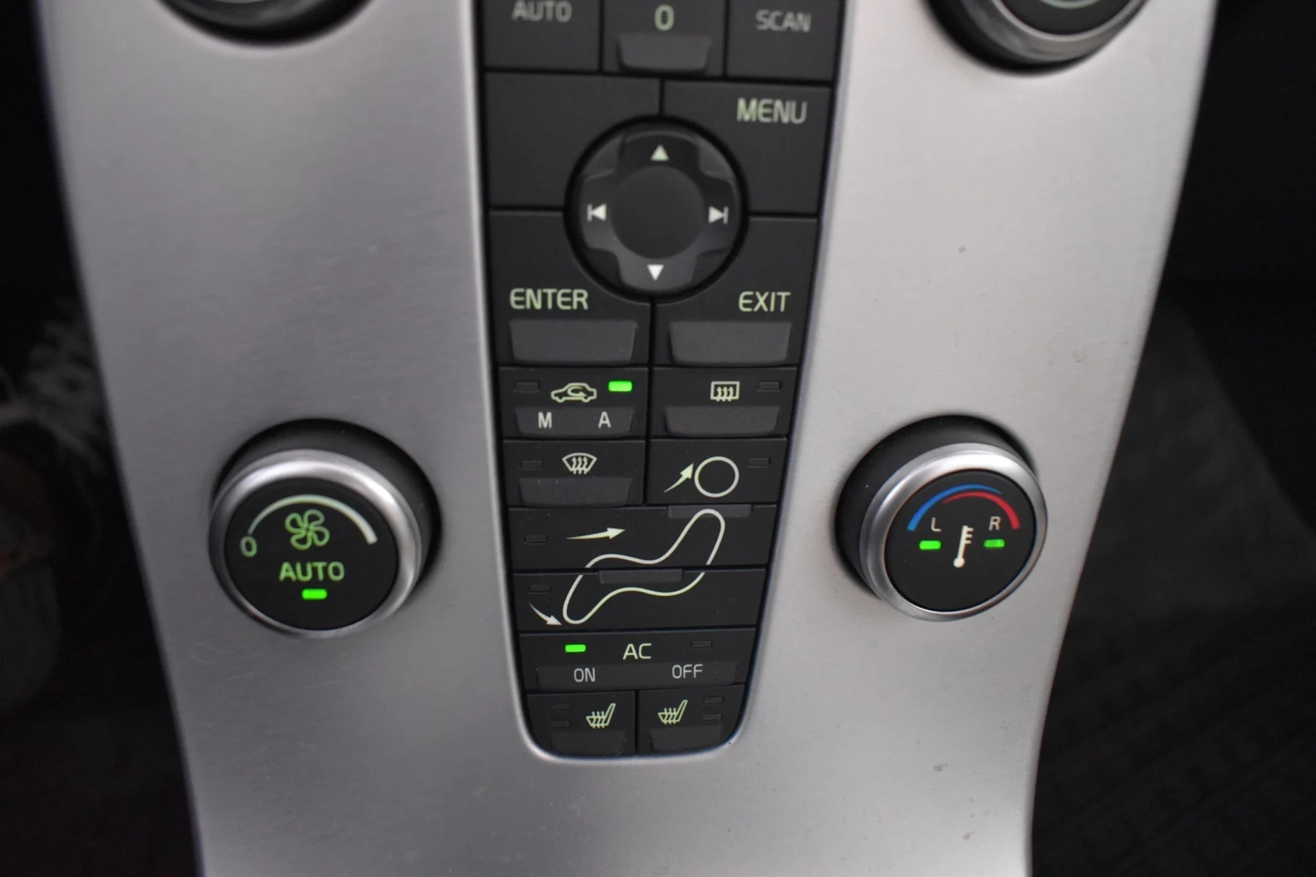 Car Image - 6p0Z0cM2flkwDNpM8rfqs3